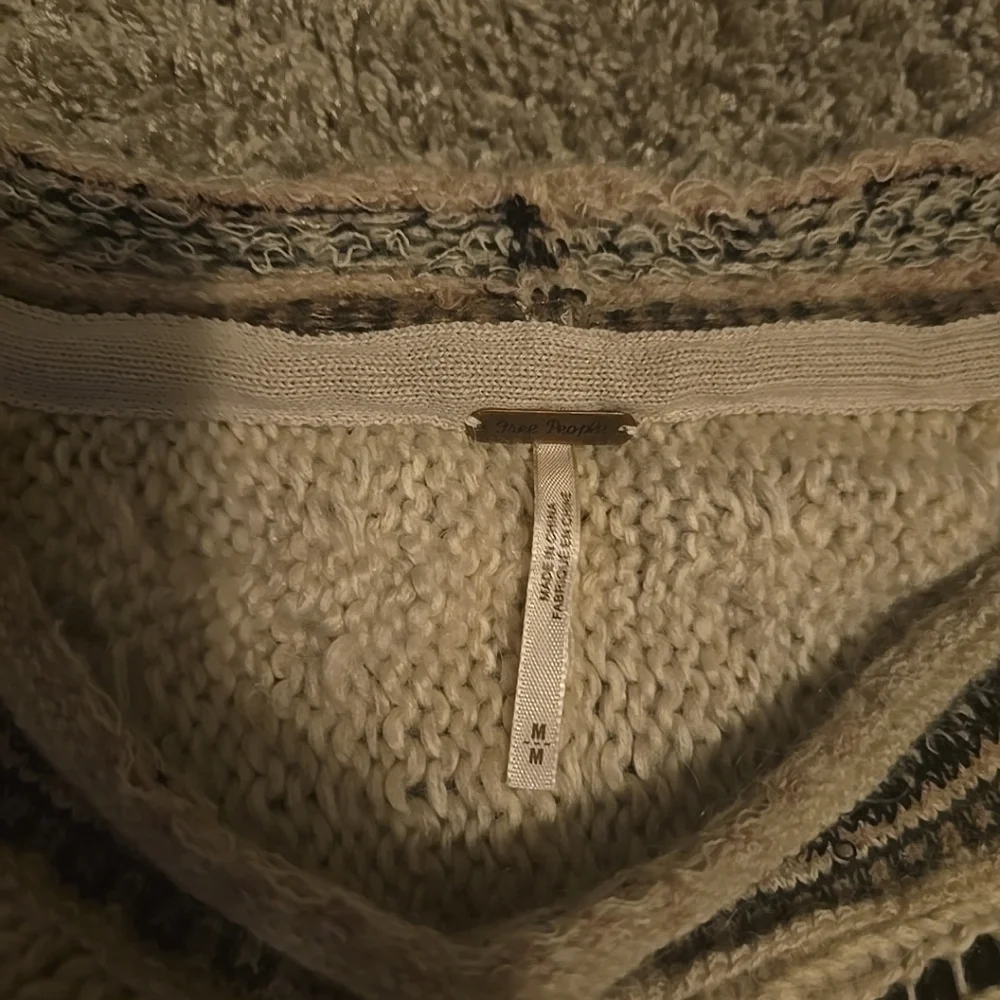 Free People Sweater - Picture 9 of 12